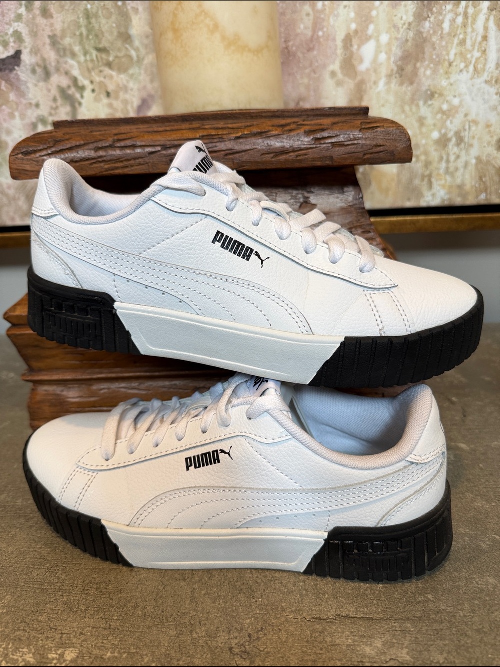 NWOT puma Carina 2.0 Sneakers Women